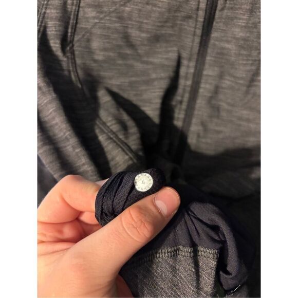 Lululemon Gait Keeper Jacket Full Up Zip in Heathered Black Size 4 - Picture 5 of 5